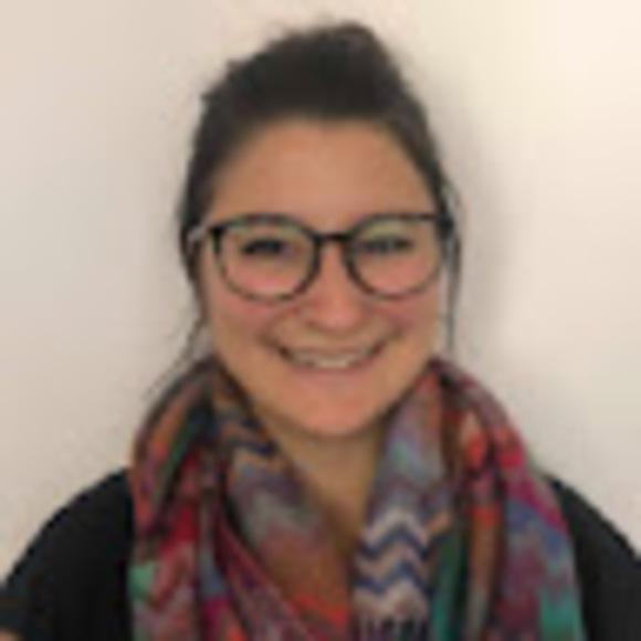 Meet your Posher, Carina - Picture 1 of 1